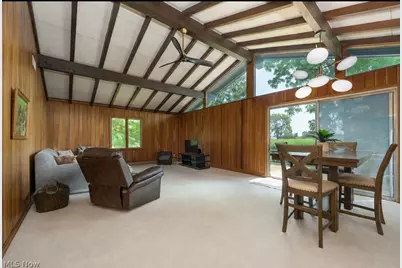 2072 Hartville Road, Mogadore, OH 44260 - Photo 11