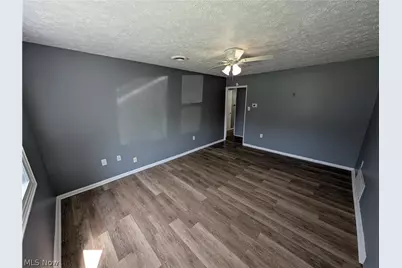 1240 W 21st Street, Lorain, OH 44052 - Photo 3