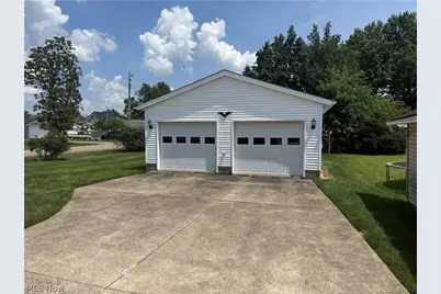 9308 Maple Avenue SE, East Sparta, OH 44626 - Photo 7