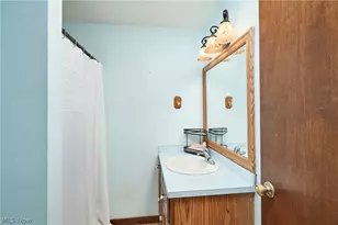 1740 Steffy Rd, Mogadore, OH 44260 - Photo 15