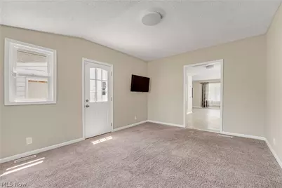 2245 Sunset Drive, Wickliffe, OH 44092 - Photo 7