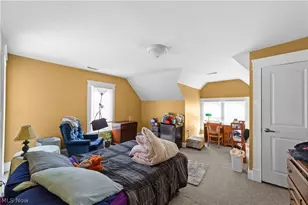 1483 E 105th St, Loveland, OH 44106 - Photo 33