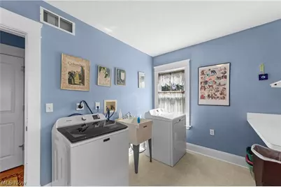 1483 E 105th Street, Loveland, OH 44106 - Photo 27