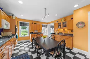 1483 E 105th St, Loveland, OH 44106 - Photo 13