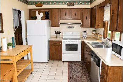 6635 West River Road, Vermilion, OH 44089 - Photo 5