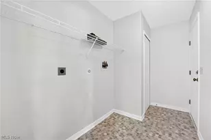 8832 Wheaton Pl, North Ridgeville, OH 44039 - Photo 29