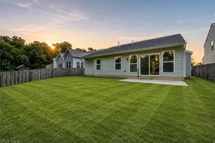 8832 Wheaton Pl, North Ridgeville, OH 44039 - Photo 33