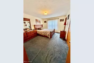 49208 Hickman Rd, East Liverpool, OH 43920 - Photo 15