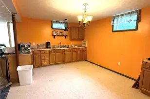 49208 Hickman Rd, East Liverpool, OH 43920 - Photo 11