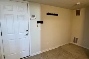 393 Caleb Dr, Akron, OH 44321 - Photo 25