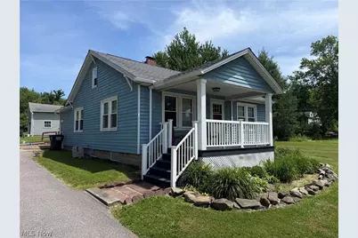 17835 Chillicothe, Chagrin Falls, OH 44023 - Photo 1