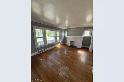 9426 Dickens Avenue, Loveland, OH 44104 - Photo 3