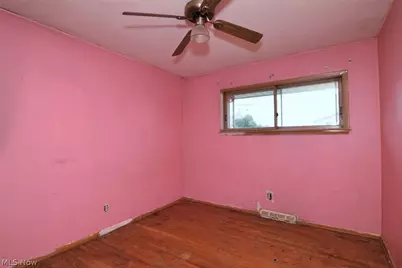 235 Lowrie Boulevard, Northfield, OH 44067 - Photo 17
