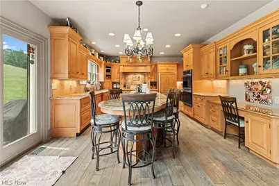 255 Cara Place, Wintersville, OH 43953 - Photo 9