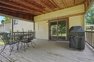 684 Cliffside Dr, Akron, OH 44313 - Photo 29