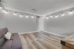 684 Cliffside Dr, Akron, OH 44313 - Photo 25