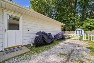 1982 Aberdeen Rd, Madison, OH 44057 - Photo 23