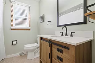 2849 Hudson Dr, Cuyahoga Falls, OH 44221 - Photo 17