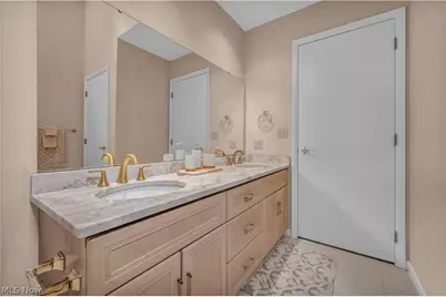 4670 Figgie Drive, Willoughby, OH 44094 - Photo 33