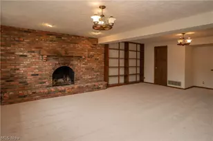 2421 Fairview Rd, Uniontown, OH 44685 - Photo 27