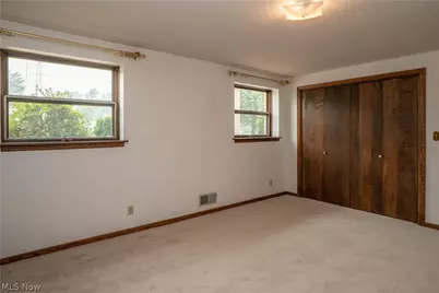 2421 Fairview Road, Uniontown, OH 44685 - Photo 35