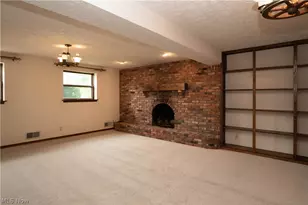 2421 Fairview Rd, Uniontown, OH 44685 - Photo 25