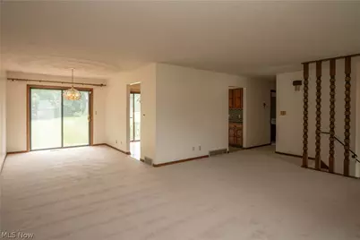 2421 Fairview Road, Uniontown, OH 44685 - Photo 5
