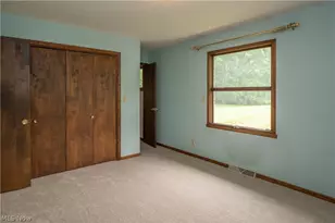 2421 Fairview Rd, Uniontown, OH 44685 - Photo 19
