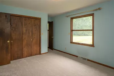 2421 Fairview Road, Uniontown, OH 44685 - Photo 15