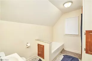 936 Green Ave SW, Massillon, OH 44647 - Photo 9