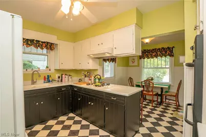 507 W Maple Street, North Canton, OH 44720 - Photo 13