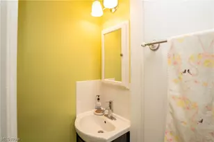 507 W Maple St, North Canton, OH 44720 - Photo 19