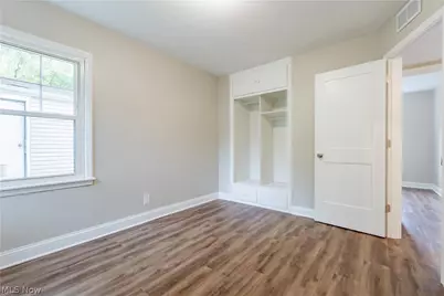 2100 Delmore Street, Cuyahoga Falls, OH 44221 - Photo 17