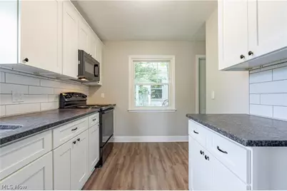 2100 Delmore Street, Cuyahoga Falls, OH 44221 - Photo 15