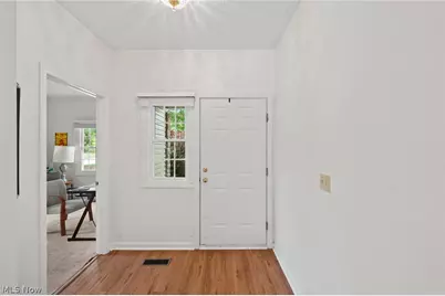 4250 Reserve Way, Avon, OH 44011 - Photo 5