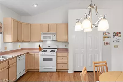 4250 Reserve Way, Avon, OH 44011 - Photo 13