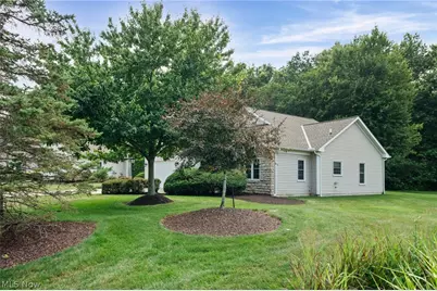 4250 Reserve Way, Avon, OH 44011 - Photo 3