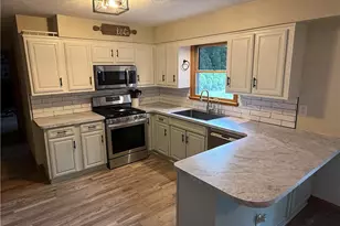 3874 April Dr, Uniontown, OH 44685 - Photo 15
