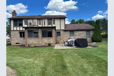 3874 April Drive, Uniontown, OH 44685 - Photo 3