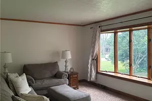 3874 April Dr, Uniontown, OH 44685 - Photo 9