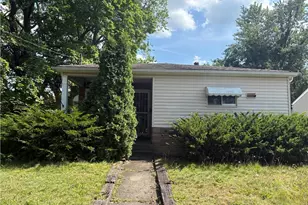 908 Clifford Ave, Akron, OH 44306 - Photo 1