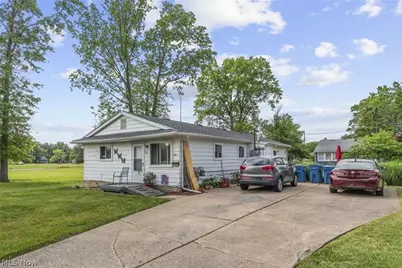 1857-1859 E 39th Street, Lorain, OH 44055 - Photo 3