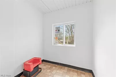 1494 Waterloo Road, Barberton, OH 44203 - Photo 23