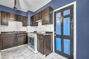 9908 Bessemer Ave, Loveland, OH 44104 - Photo 9