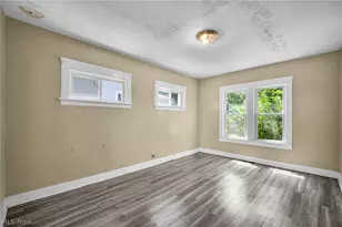 9908 Bessemer Ave, Loveland, OH 44104 - Photo 13