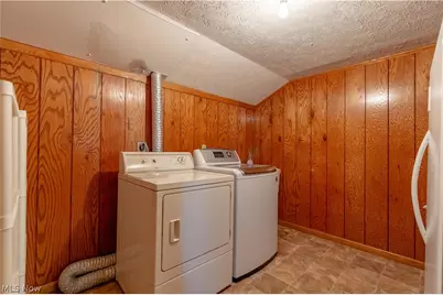3726 Whitehouse Avenue NW, Canton, OH 44709 - Photo 29