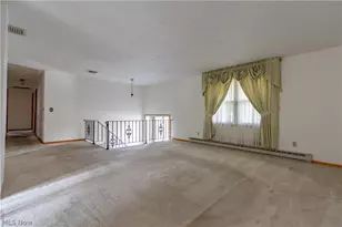 3726 Whitehouse Ave NW, Canton, OH 44709 - Photo 9