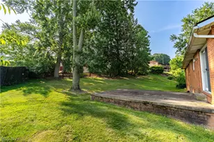 3726 Whitehouse Ave NW, Canton, OH 44709 - Photo 7