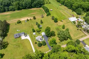 8463 Schubert Ave NE, Alliance, OH 44601 - Photo 5