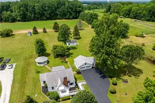 8463 Schubert Ave NE, Alliance, OH 44601 - Photo 7